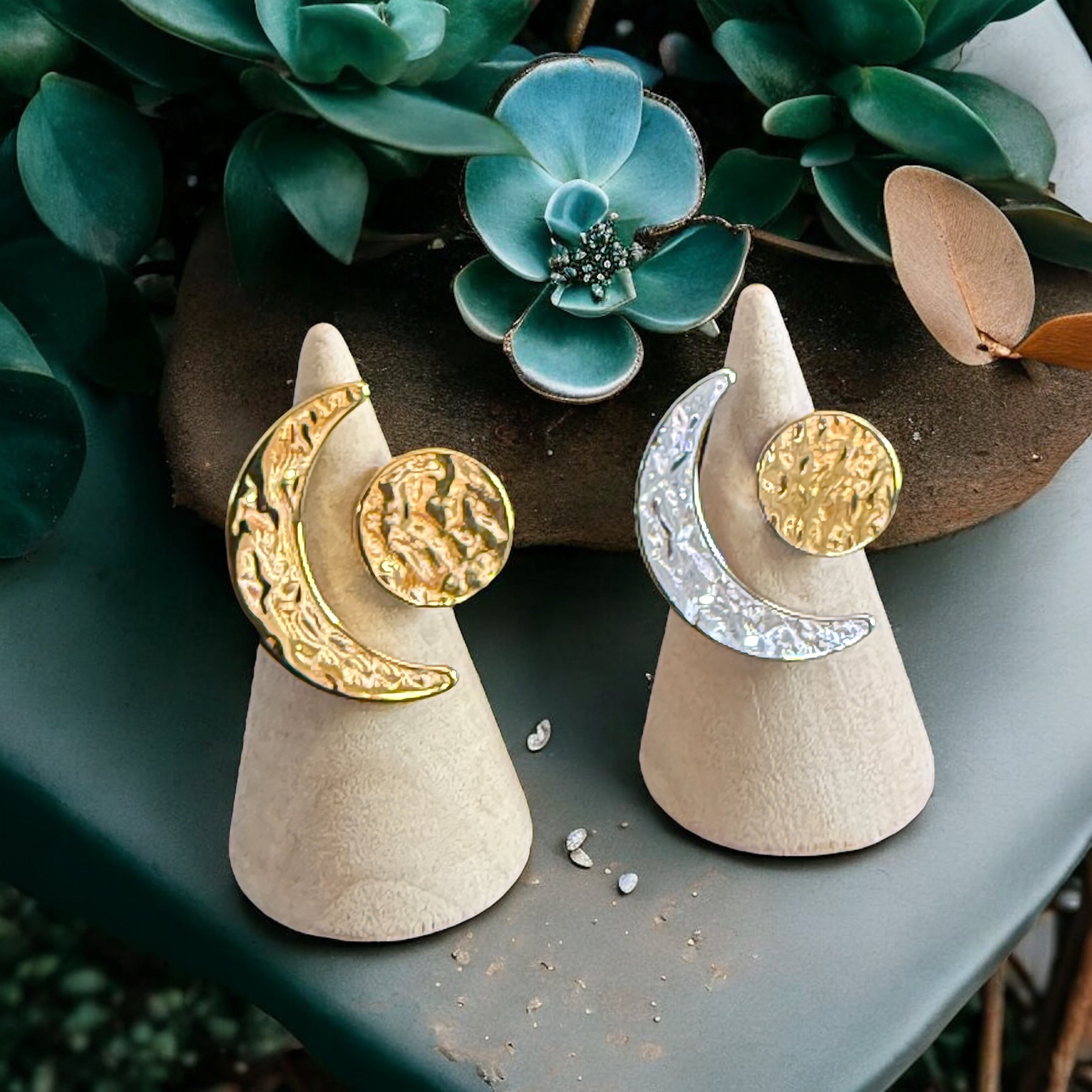 Waterproof Crescent Moon Ring Polished Stainless Steel & 18k Gold PVD Plated Stainless Steel